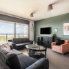 Отель Stunning 4Bd Apt w/ Balcony, Parking & Sea Views by Sea N' Rent, фото 3