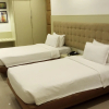 Отель Golden Chariot The Boutique Hotel, Andheri, фото 5