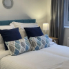 Отель Beautiful 4 Bed Home With Free Parking, фото 1