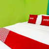 Отель OYO 91683 Wijaya Kusuma Homestay, фото 7