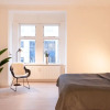 Отель Sanders Boulevard - Cozy 2-bdr Apt By the Canal, фото 15