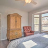 Отель Colorado Springs Townhome ~ 10 Miles to Downtown!, фото 2