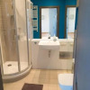 Отель Modern Apartment in City Center, фото 9