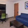 Отель Holiday Inn Express Hotel & Suites Southfield - Detroit, фото 4
