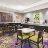 Отель La Quinta Inn & Suites by Wyndham New Braunfels, фото 28