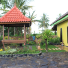 Отель Randu Agung Maulida's Guest House, фото 1