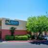 Отель Quality Inn & Suites Phoenix NW - Sun City, фото 1