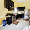Отель Rochester Modern Chic Apartment, фото 14