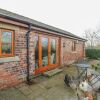 Отель Maltkiln Cottage At Crook Hall Farm, фото 1