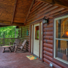 Отель Tree Top Getaway Log House with Views | NFL Sunday Ticket Included, фото 6