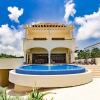 Отель Ocean Front Private 3 Bedroom Villa in Akumal в Акумали