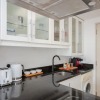 Отель Stylish 1 Bedroom Apartment Near Northcote Road, фото 9