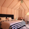 Отель Sahara Camp & Camel Trek, фото 10