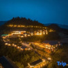 Отель Erzhuo Valley, Furong Town · Dieyunjian, фото 11
