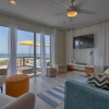 Отель Coastal Calm by Meyer Vacation Rentals, фото 2