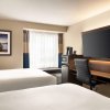 Отель Microtel Inn & Suites by Wyndham Aurora в Ороре