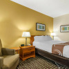 Отель Quality Inn Fayetteville near Historic Downtown Square, фото 3
