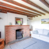 Отель Rose Cottage - 3 Bedroom Cottage - Great Lunnon Farm, фото 19