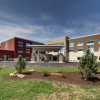 Отель Holiday Inn Express & Suites Galesburg, фото 1