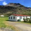 Отель Vesturhús Hostel в Фагурхолсмырях