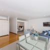 Отель Elegant 2BR Princes Wharf Apartment, фото 13