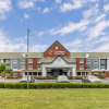 Отель Country Inn & Suites by Radisson, Hampton, VA, фото 26