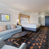 Отель Holiday Inn & Suites Across From Universal Orlando, an IHG Hotel, фото 5