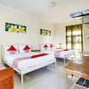 Отель OYO Life 2929 Kost Sofie Syariah, фото 24