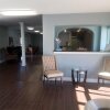 Отель Coratel Inn & Suites Wichita East, фото 3