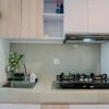 Отель Modern And Cozy Living Studio Loft At Kingland Avenue Apartment, фото 12