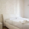 Отель White and Clean Apartment near Metro MM1, фото 4