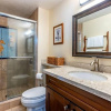 Отель Menehune Shores #209 2 Bedroom Condo by Redawning, фото 11