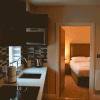 Отель Godwin Court Serviced Apartments, фото 9