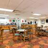 Отель Comfort Inn Falls Church - Tysons Corner, фото 32
