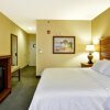 Отель Hampton Inn & Suites Mount Pleasant, фото 6