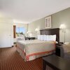 Отель Days Inn & Suites by Wyndham Rancho Cordova, фото 14
