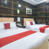 Отель RedDoorz @ Winter Hotel Araneta, фото 17
