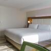 Отель Holiday Inn Express & Suites Miami Airport East, фото 7