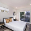 Отель Brand NEW Luxury 3bdr Townhome In Silver Lake, фото 4
