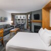 Отель Whistler Village Inn And Suites, фото 35