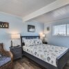 Отель Beachfront Charm - 3 Br Home, фото 5