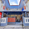 Отель OYO 90823 Casa Jupiter Shine, фото 13