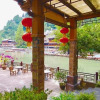 Отель Fenghuang Tujia Ethnic Minority River View Hotel, фото 15