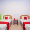 Отель RedDoorz near Stadion Diponegoro Banyuwangi, фото 8