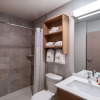 Отель Microtel Inn & Suites by Wyndham Georgetown Lake, фото 9