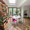 Отель Colourful 3BD Home With Garden in Southville, фото 14
