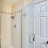 Отель Santa Ana Home w/ Patio, 9 Mi to Disneyland!, фото 9