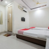 Отель Oyo 44287 Hotel Aarav Plaza, фото 14