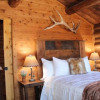 Отель Elkhorn Cabins And Inn, фото 14