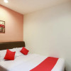 Отель OYO 89451 Hotel Taj Inn Seksyen 7, фото 17